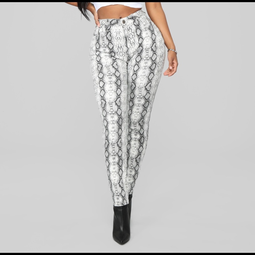 SKINNY JEANS SNAKE PRINT  2X